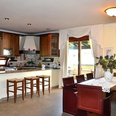 Lucia Pittulongu Appartement Olbia